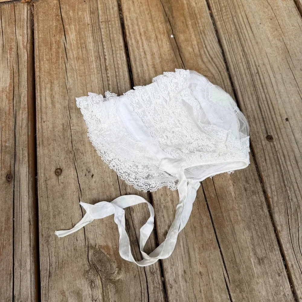 Vintage Lace Bonnet Baby White Tiered Ruffle Ribbon Tie Baptism Christening